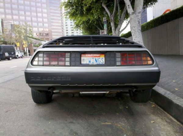 DeLorean DMC-12 Down On The California Street