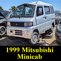 Junkyard 1999 Mitsubishi Minicab